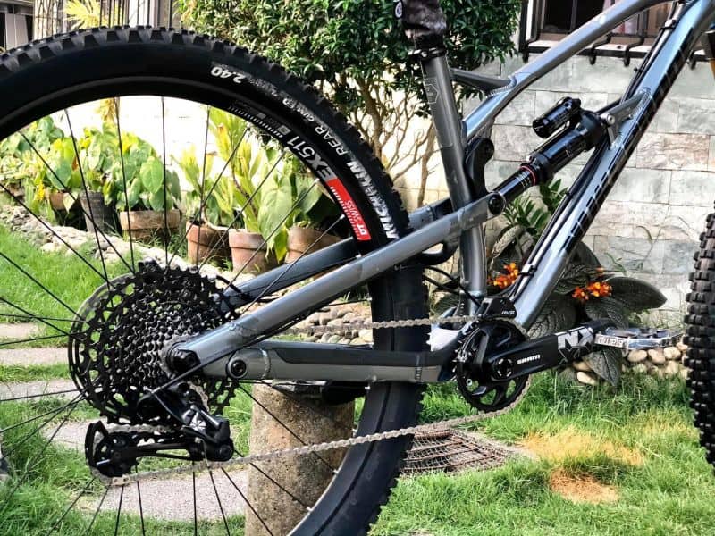 hanging mtb by front wheel