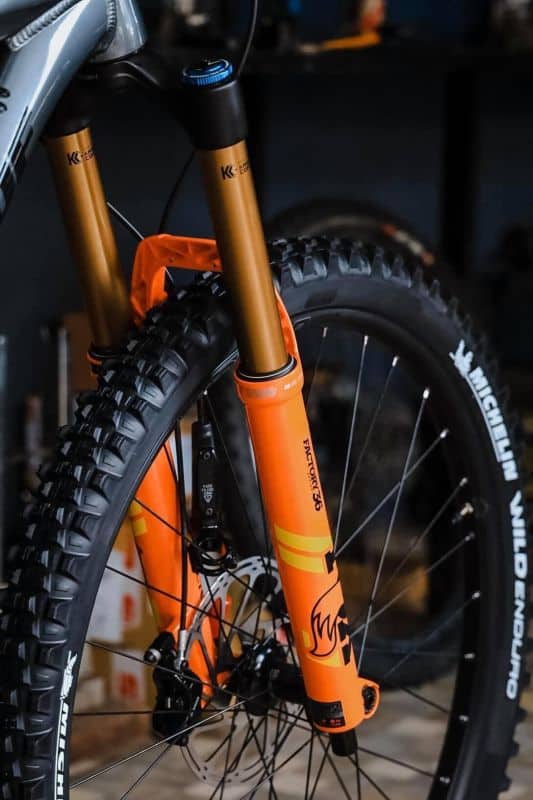 Tips on Getting the Perfect Mountain Bike Tire Pressure