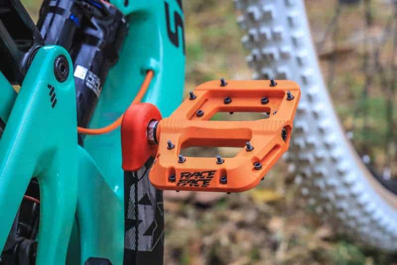 The 10 Best Flat Mountain Bike Pedals of 2023