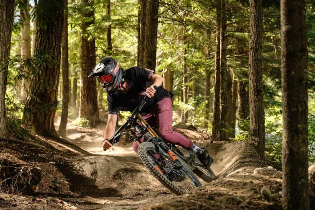 How to Get Into MTB Enduro Racing