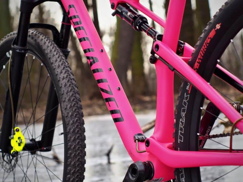 Pink carbon mountain bike ultralite twentyniner